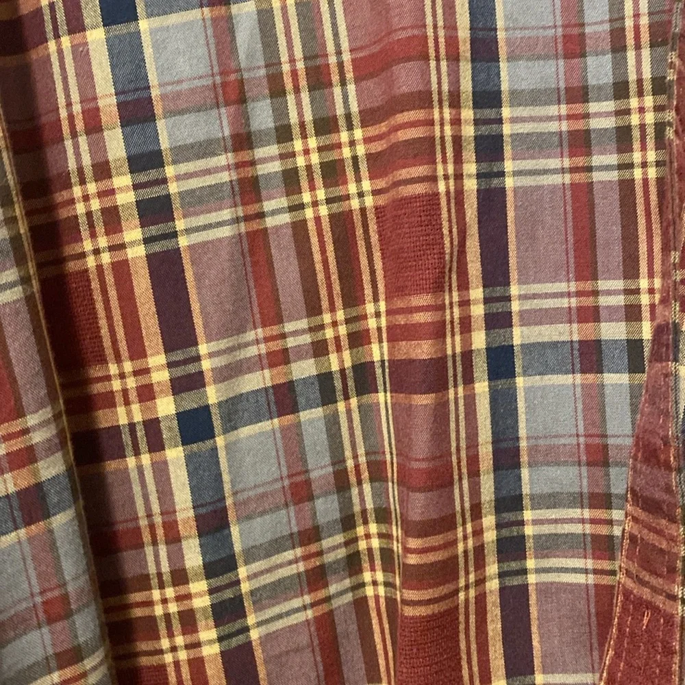 Men’s button up - Picture 2 of 4